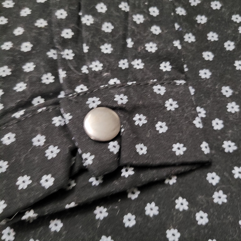 JESSICA SIMPSON GIRLS NWT SIZE 4 BLACK DAISY DENIM JACKET - Picture 6 of 12